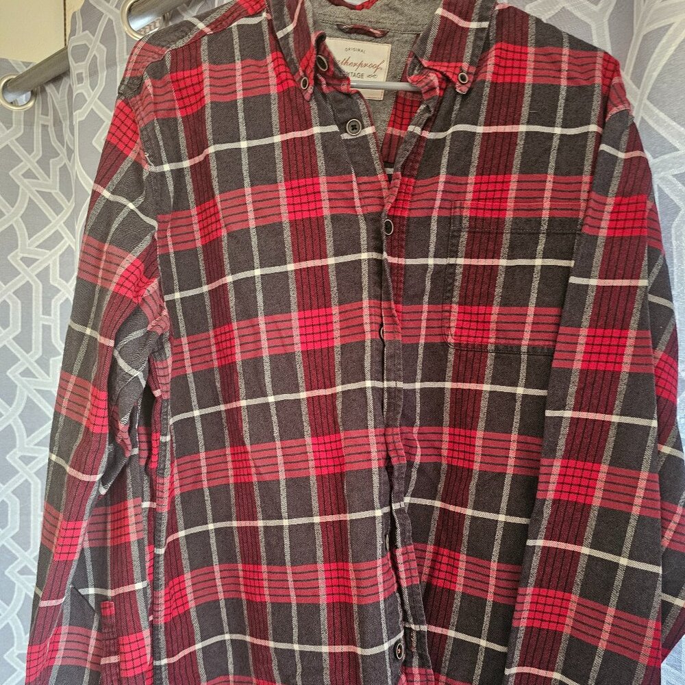 Weatherproof Vintage plaid button down flannel